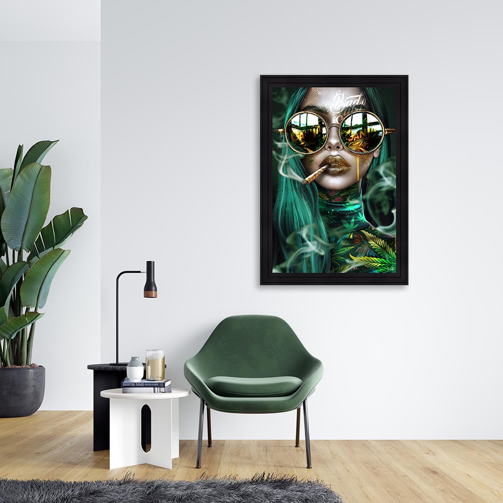 cadre_sarah_b_ganja_doll_cigarette_femme_cheveux_vert_feuilles_vertes_deco_murale_contemporaine_aubervilliers cadre sarah b Ganja Doll