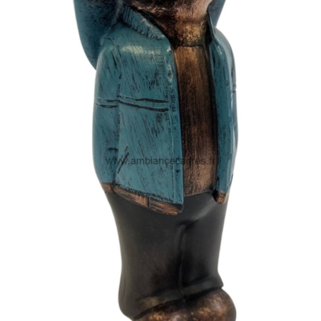 déco statue garçon mains poches