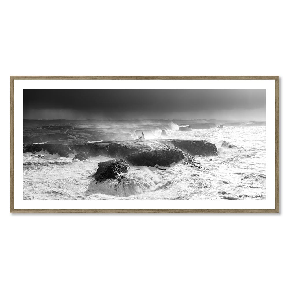 cadre_phare_des_poulains_n&b_pano_belle_ile_en_mer_rivrin_rocher_vagues_ocean Cadre Photo Phare des Poulains Pano