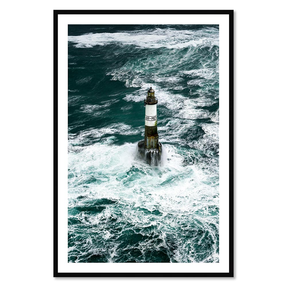 tableau_phare_d_ar_men_tempete_ruzica_rivrin_mer_houle_vagues_encadrement_noir_murale Tableau Phare d'Ar Men Tempête Ruzica
