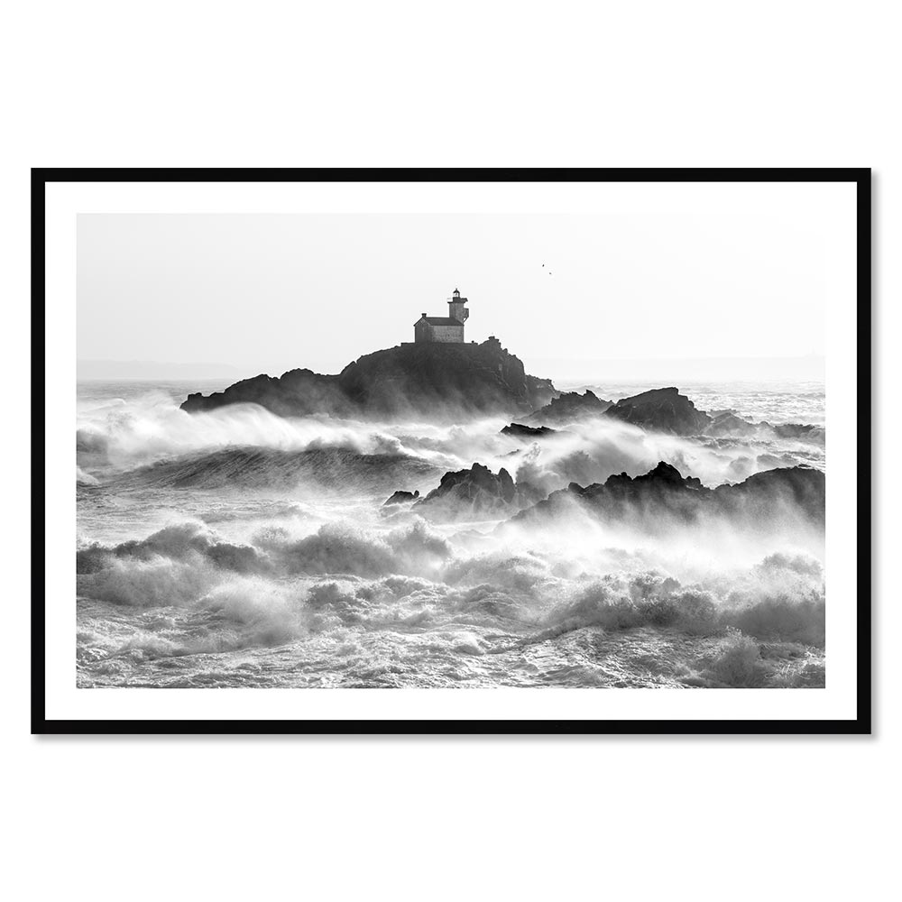 tableau_phare_dans_la_tempete_ciaran_de_tevennec_nb_rivrin_objet_deco_encadrement_noir Tableau Phare dans la Tempête
