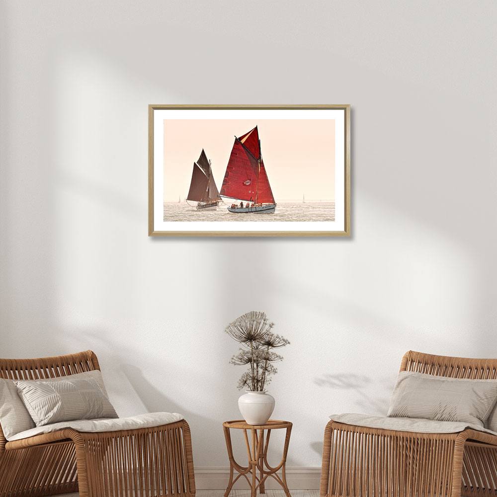 decoration_originale_mer_cohen_sinagots_rouge_voiliers_mats décoration originale mer cohen Sinagots