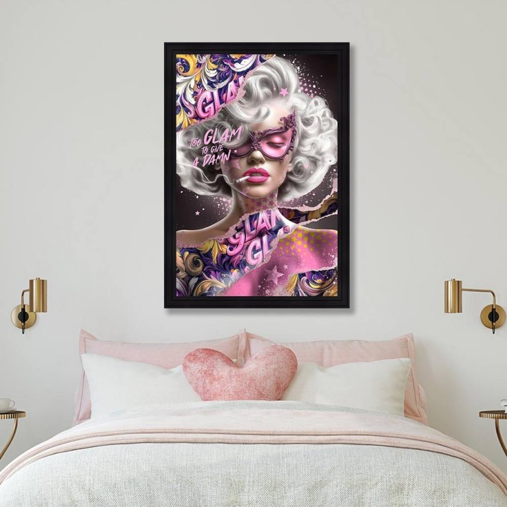 cadre sarah b Too Glam