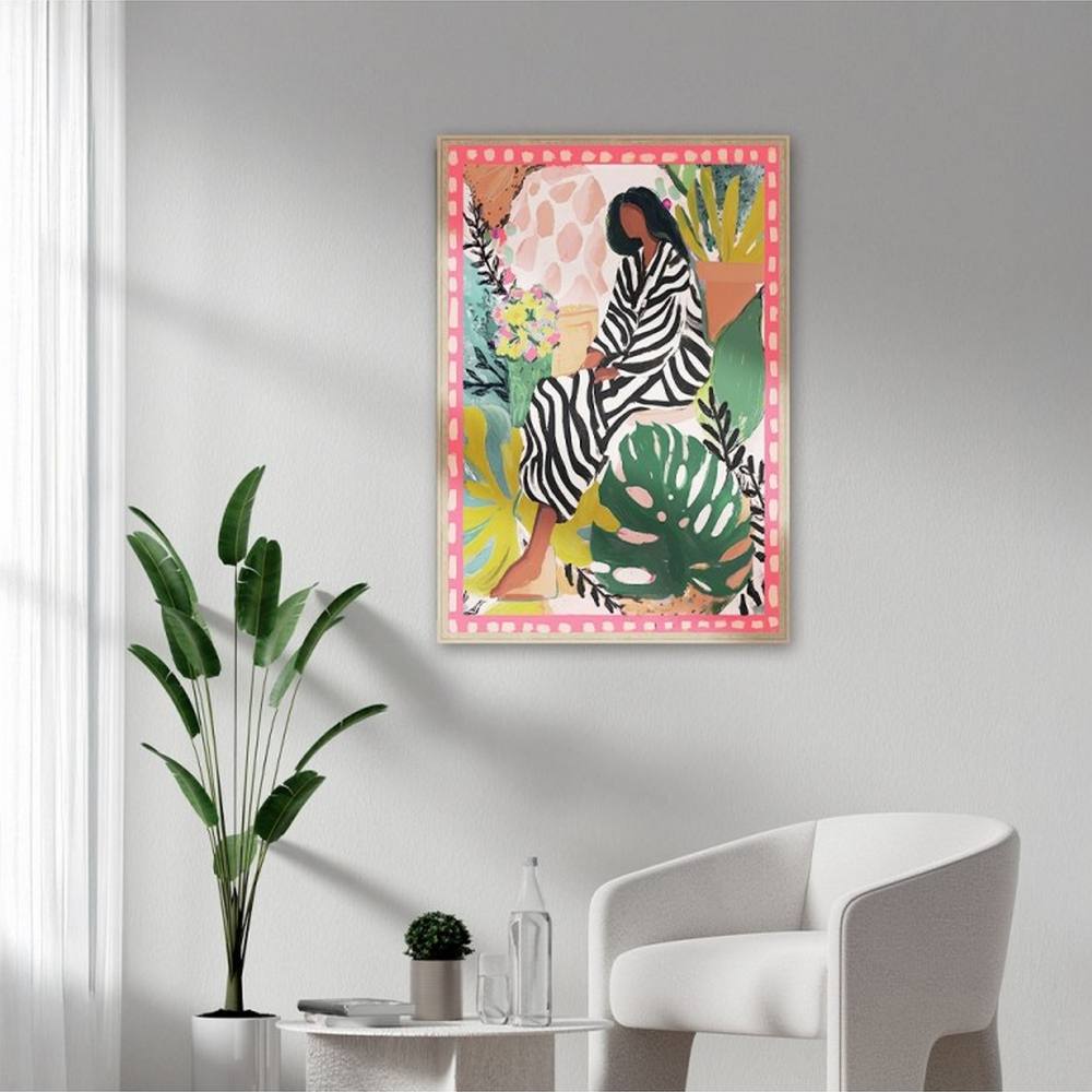 objet_deco_salon_femme_robe_zebre_fleurs_caf_26077 objet déco salon femme robe zèbre