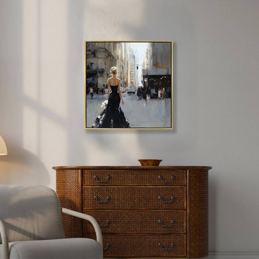 idée décoration toile femme robe noire élégante