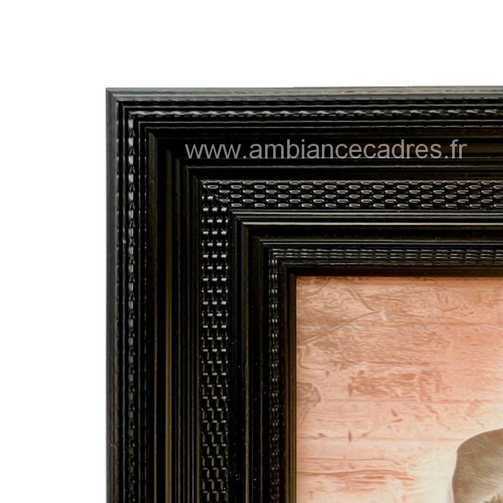 angle_grand_encadrement_baguette_noire_tableaux_yamata tableaux yamata